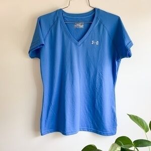 3/$25 Under Armor V Neck Blue Heat Gear Top sz M